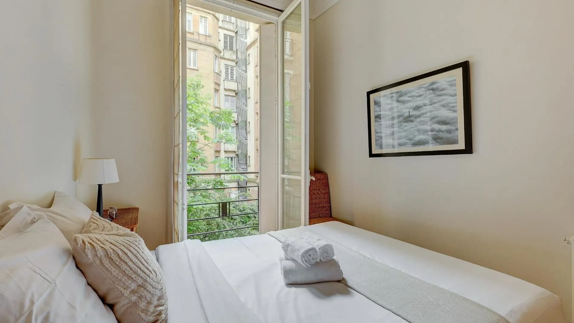 The Seine & Pont De L'Alma - 2Br With Balcony - Cityapartmentstay Παρίσι Γαλλία