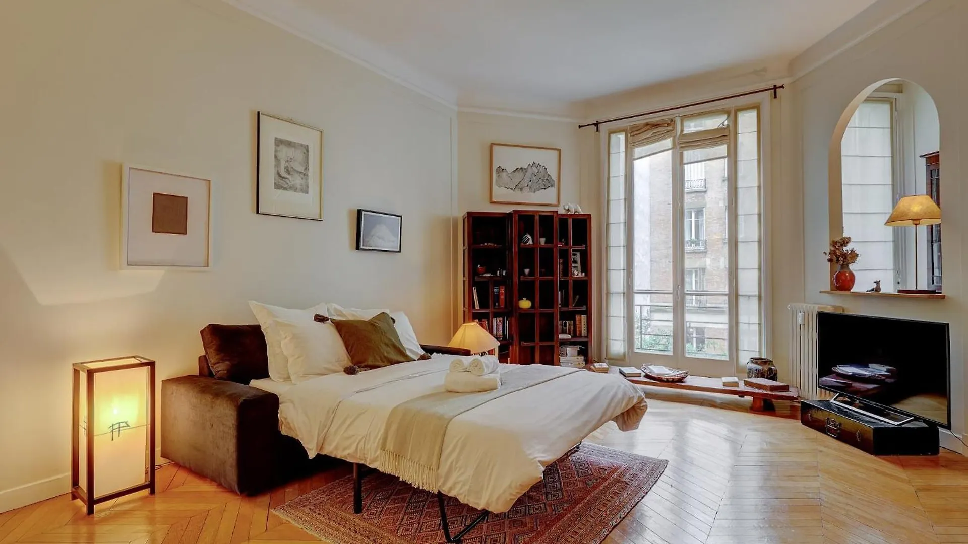 The Seine & Pont De L'Alma - 2Br With Balcony - Cityapartmentstay Paris Apartamento