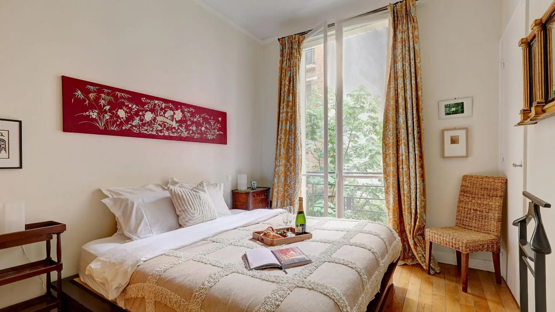 The Seine & Pont De L'Alma - 2Br With Balcony - Cityapartmentstay Παρίσι